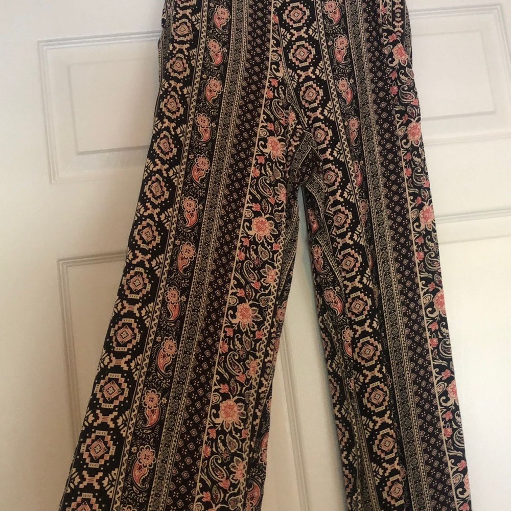 Patterned pants - Picture 2 of 3